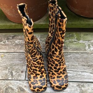 Steve Madden Square toe leopard booties.